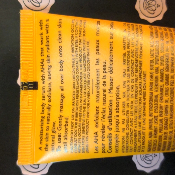 REN CLEAN SKINCARE AHA SMART RENEWAL BODY SERUM - Picture 5 of 10